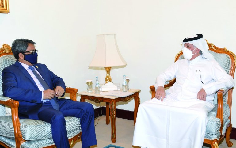 Al Muraikhi meets Bangladesh counterpart, bids farewell to Ambassador of Tunisia