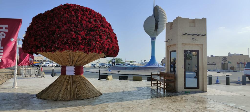 Al Wakrah Municipality completes three massive flower bouquets to greet World Cup visitors