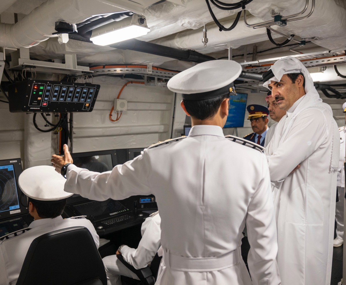 Amir attends reception of Al Zubarah ship and Musheireb vessel