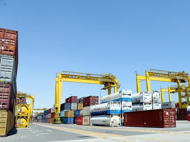 Container traffic grows 17% in ports in October