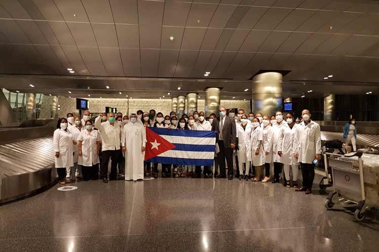 Cuban medical brigade returns home after helping Qatar fight Covid-19