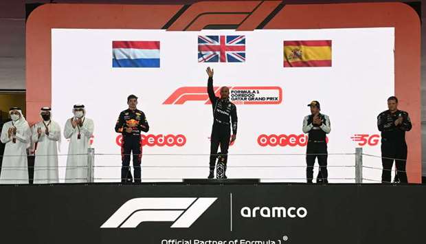 Hamilton wins Ooredoo Qatar Grand Prix, Verstappen second