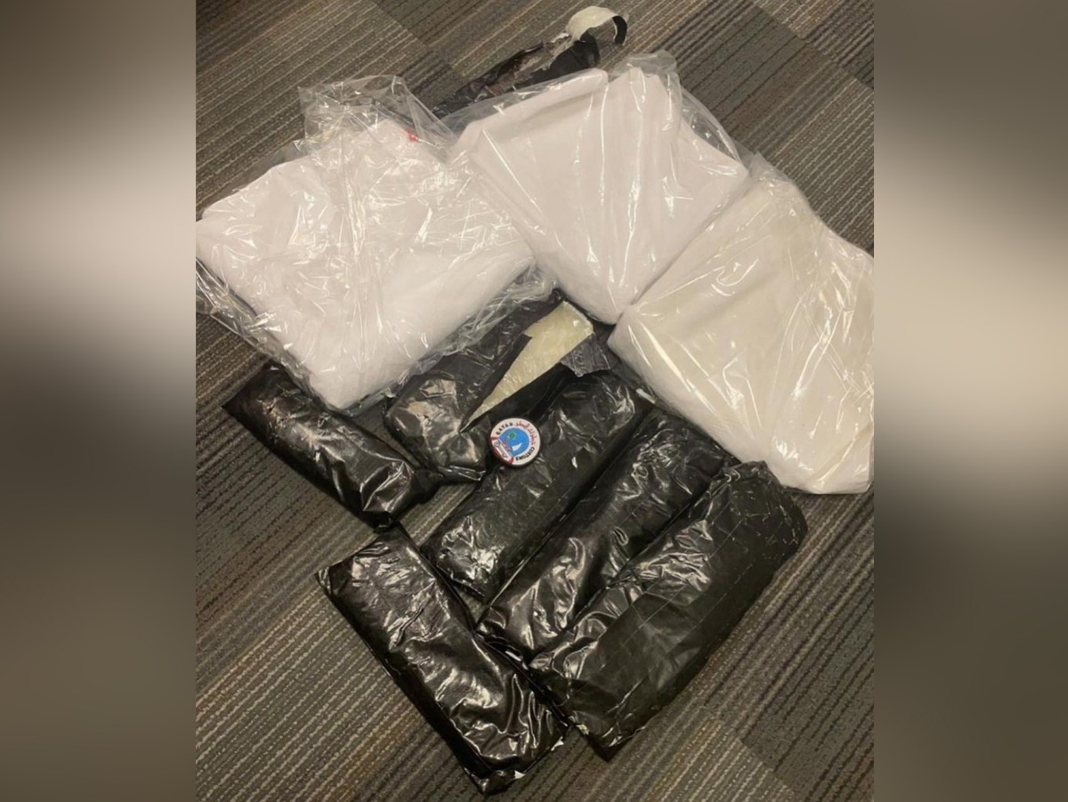 HIA customs thwarts attempt to smuggle drugs into Qatar