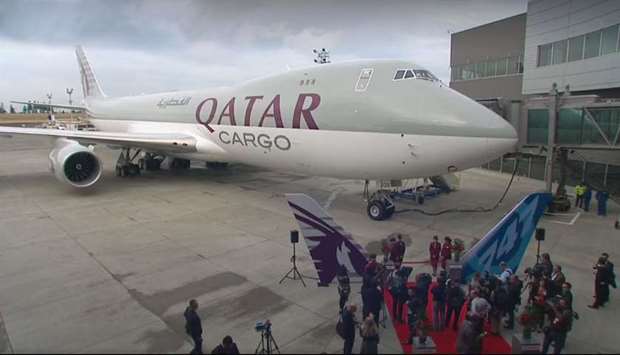 Qatar Airways takes delivery of first 747-8 freighter