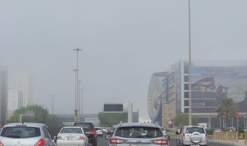 Qatar Meteorology Department warns of poor visibility, strong wind
