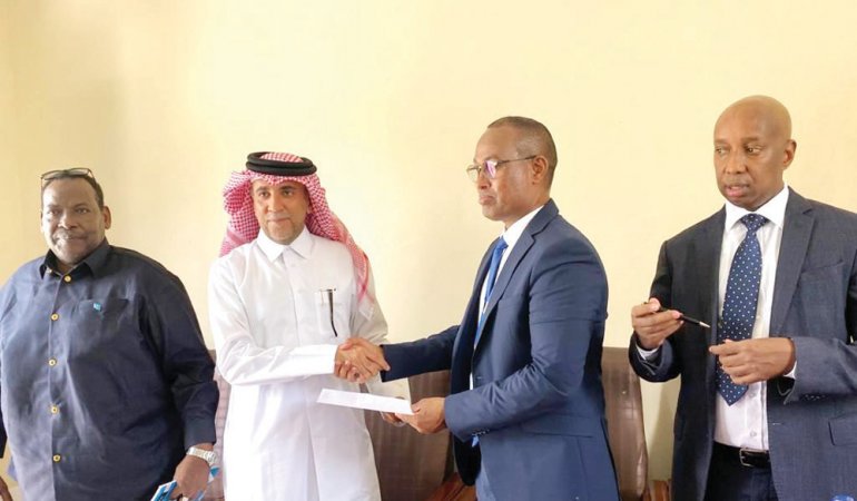 Qatar provides computers, printers & wireless devices to Somali Civil Aviation Authority