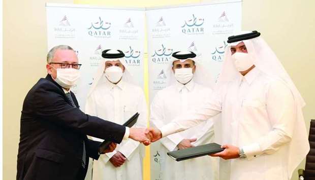 Qatar Tourism signs MoU with Qatar Rail