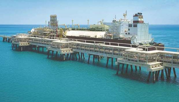 Qatargas delivers first LNG cargo to commission Kuwait terminal