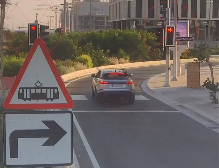 Running a Red Light on Qatar's Roads Could Incur a QR6,000 Fine