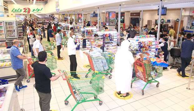 Shoppers urged to strictly follow social distancing guidelines