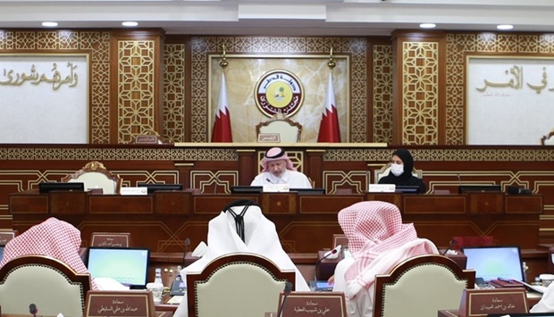 Shura Council joint committee continues discussion on social security, military retirement draft laws