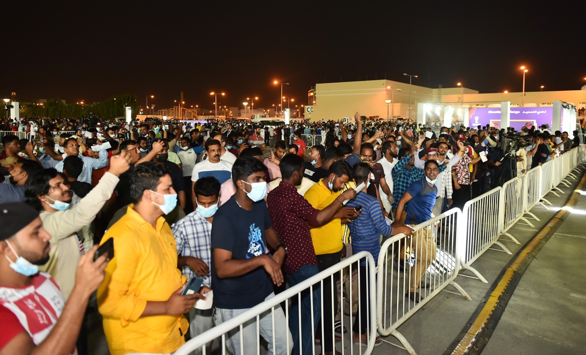 Thousands of fans gather to get a glimpse of FIFA World Cup Trophy