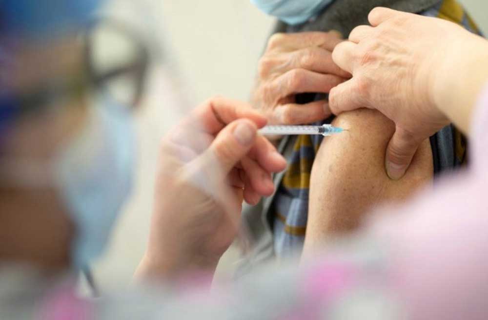 Vaccination significantly reduces ICU admissions
