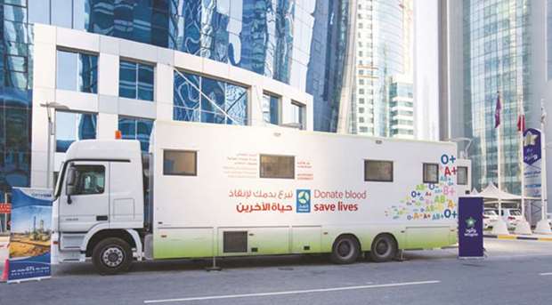 Woqod staffers take part in blood donation campaign