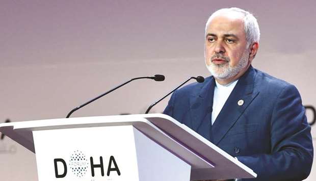 Zarif calls for united efforts to resolve global issues peacefully